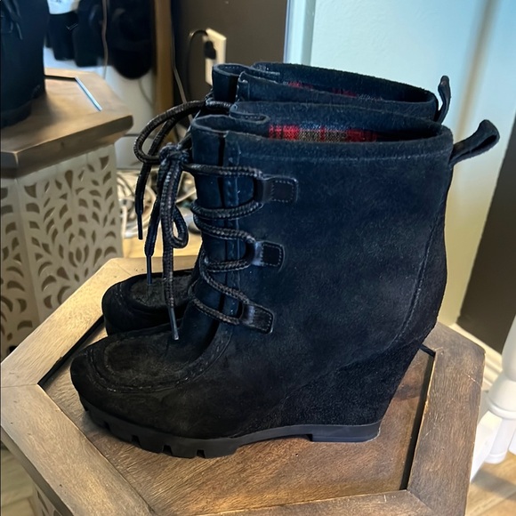 Nine West, Black Suede, size 7, Women's Ankle Boots - Picture 4 of 10